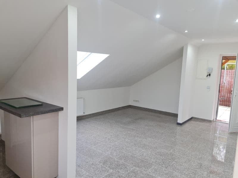 Pronájem bytu 2+1 59 m², Hambacherweg 12 a, Taunusstein, Hessen Pronájem bytu 2+1 59 m², Hambacherweg 12 a, Taunusstein, Hessen