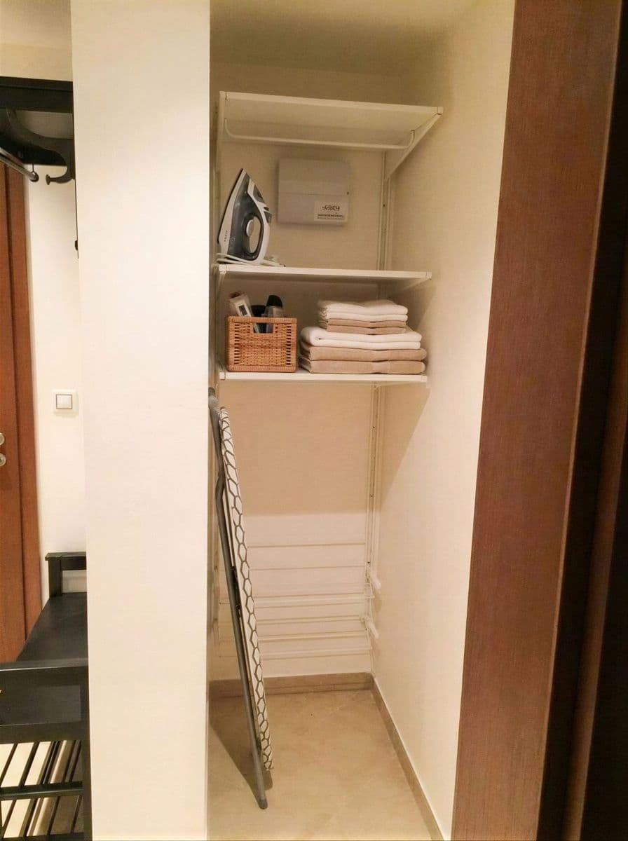 Pronájem bytu 35 m², Olšanská e, Praha, Praha Pronájem bytu 35 m², Olšanská e, Praha, Praha