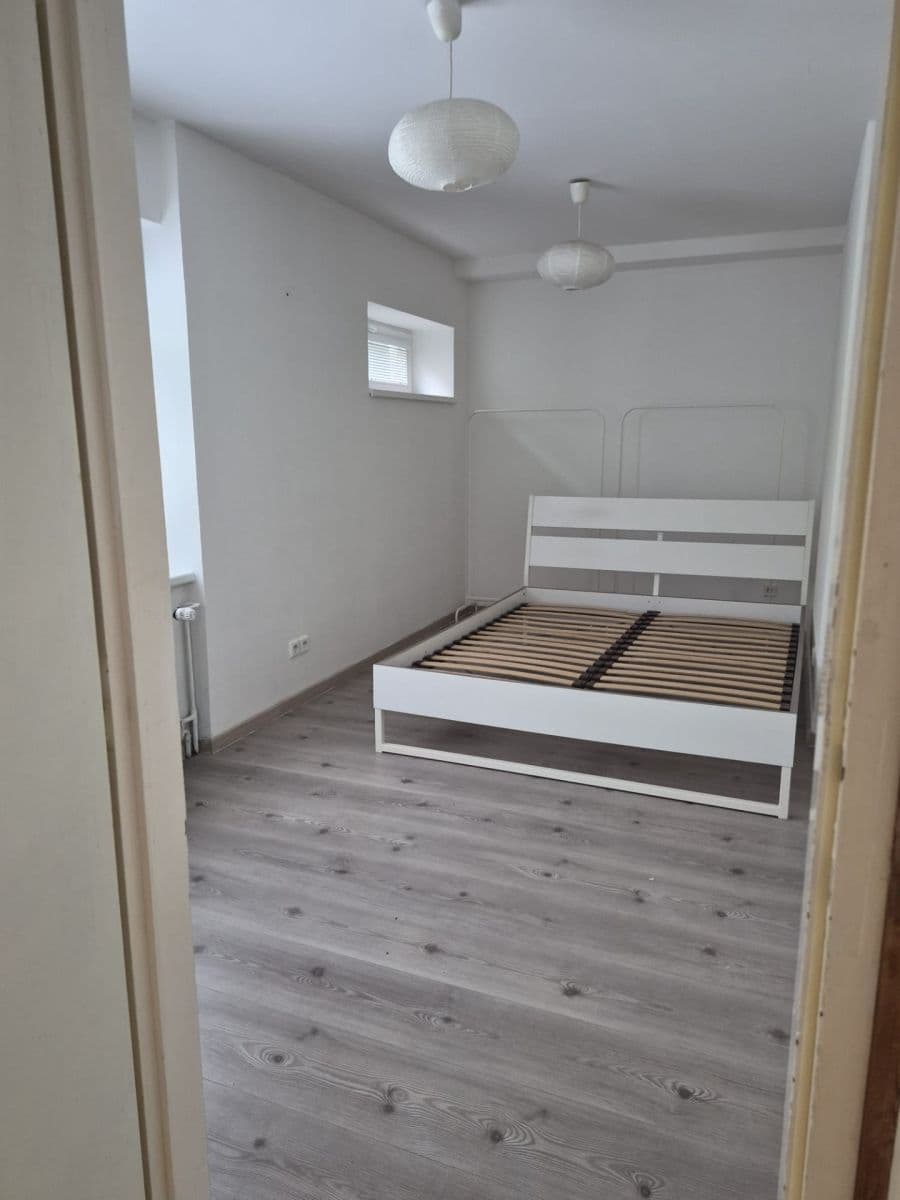 Pronájem bytu 2+kk 50 m², Sedlákova, Brno, Jihomoravský kraj Pronájem bytu 2+kk 50 m², Sedlákova, Brno, Jihomoravský kraj