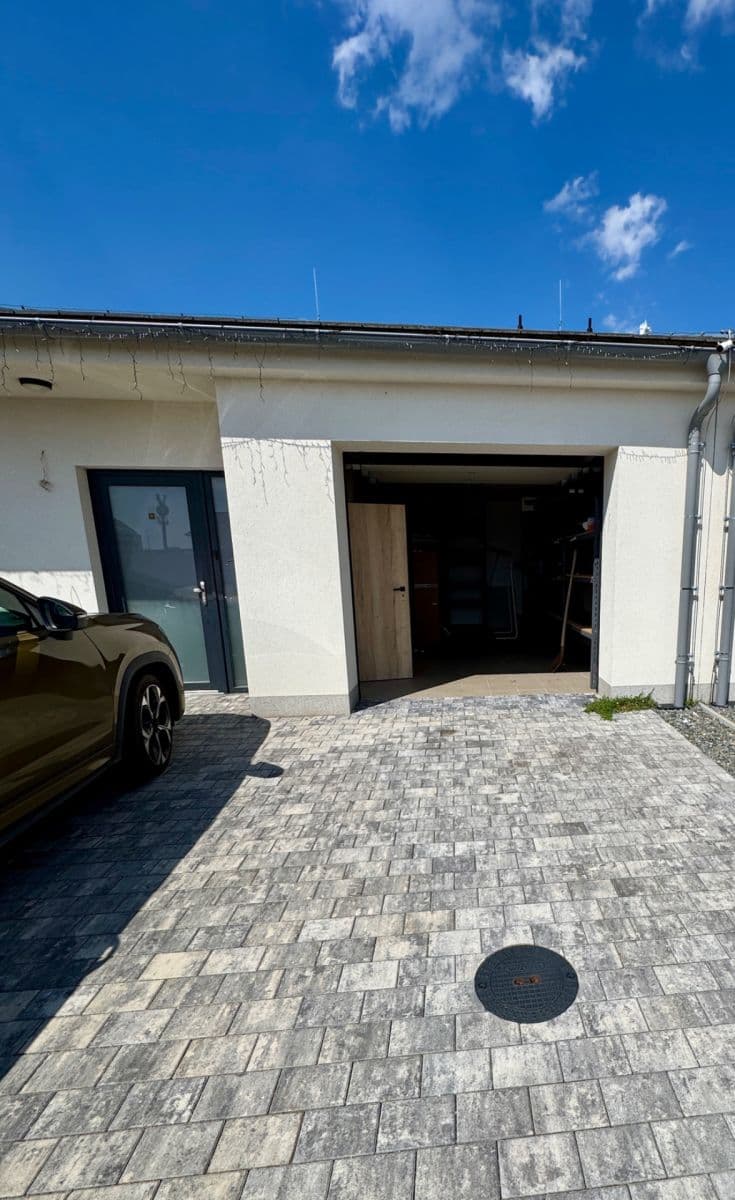 Prodej domu 140 m², pozemek 647 m², Horky, Rebešovice, Jihomoravský kraj Prodej domu 140 m², pozemek 647 m², Horky, Rebešovice, Jihomoravský kraj