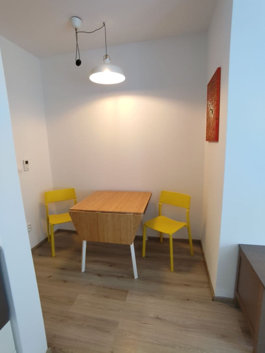 Pronájem bytu 1+kk 42 m², K Vystrkovu, Praha, Praha Pronájem bytu 1+kk 42 m², K Vystrkovu, Praha, Praha