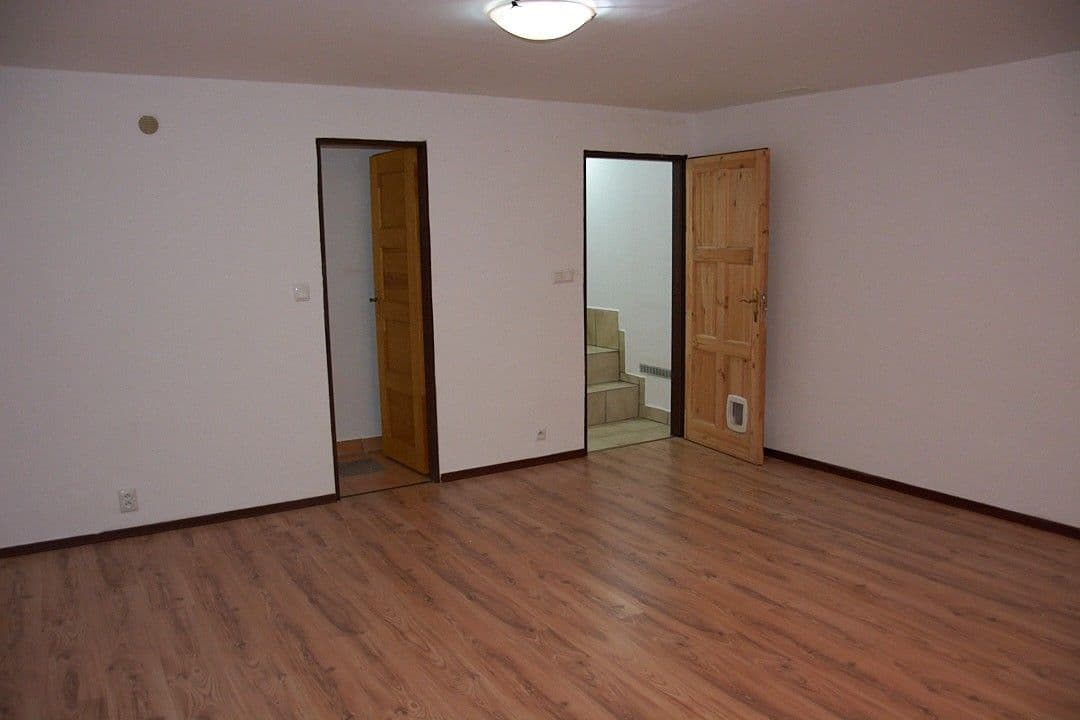 Prodej domu 270 m², pozemek 540 m², Křtiny, Jihomoravský kraj Prodej domu 270 m², pozemek 540 m², Křtiny, Jihomoravský kraj