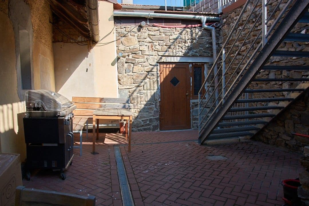 Prodej domu 270 m², pozemek 540 m², Křtiny, Jihomoravský kraj Prodej domu 270 m², pozemek 540 m², Křtiny, Jihomoravský kraj