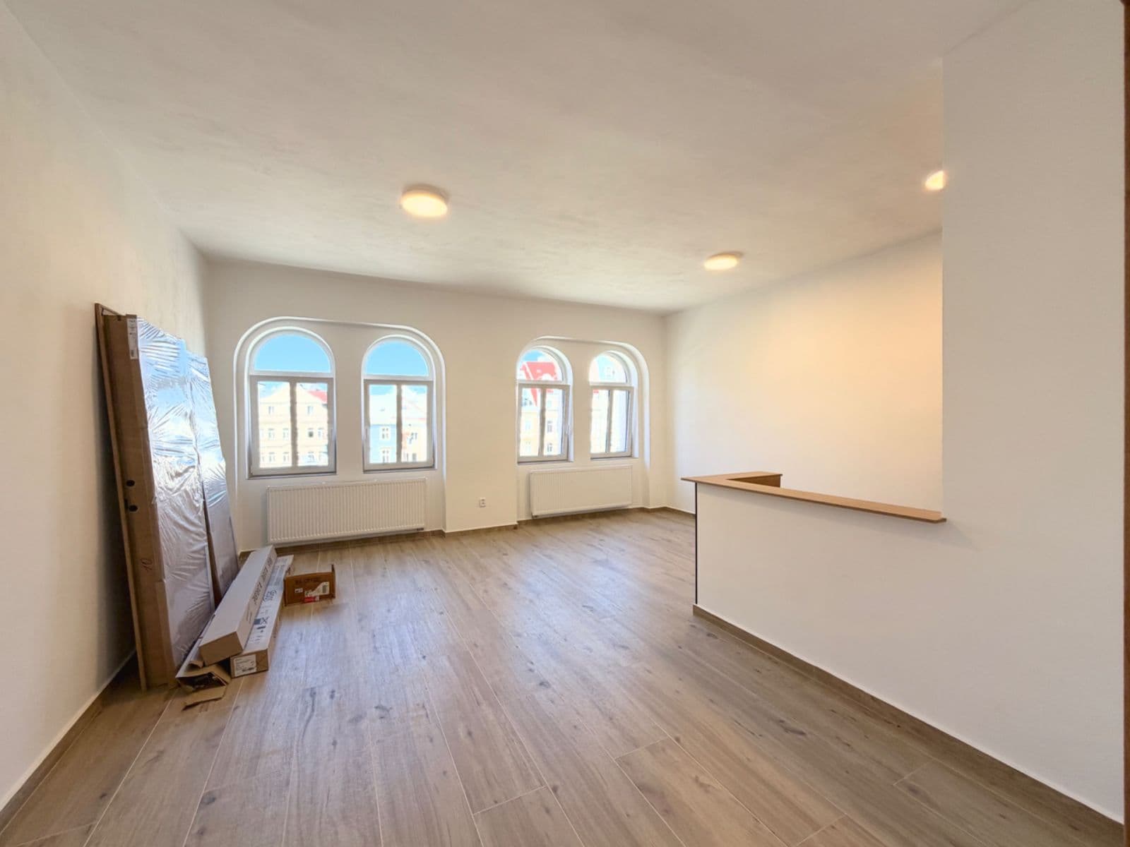 Pronájem bytu 2+kk 75 m², náměstí doktora Edvarda Beneše, Liberec, Liberecký kraj Pronájem bytu 2+kk 75 m², náměstí doktora Edvarda Beneše, Liberec, Liberecký kraj