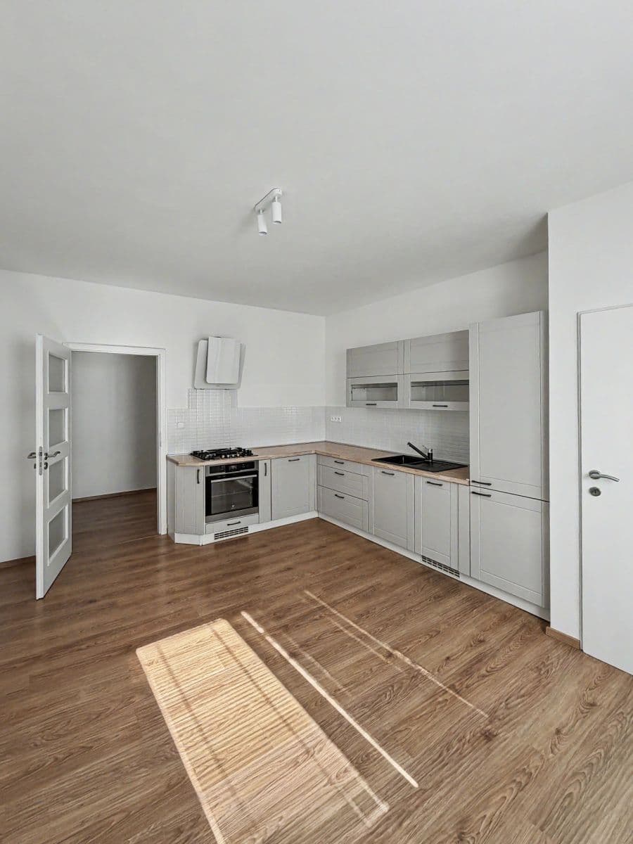 Prodej bytu 3+kk 86 m², Čápkova, Brno, Jihomoravský kraj Prodej bytu 3+kk 86 m², Čápkova, Brno, Jihomoravský kraj