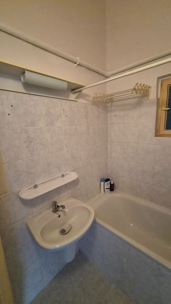 Pronájem bytu 2+kk 45 m², Šestidomí, Praha, Praha Pronájem bytu 2+kk 45 m², Šestidomí, Praha, Praha