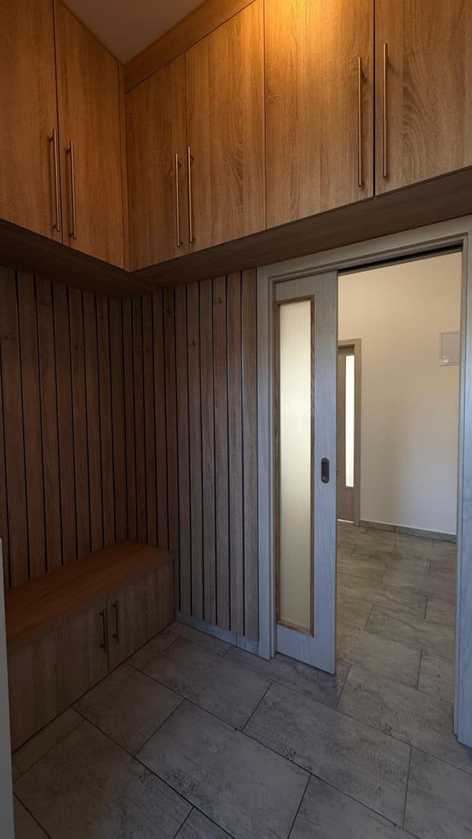 Pronájem bytu 2+kk 46 m², Železničářská, Jičín, Královéhradecký kraj Pronájem bytu 2+kk 46 m², Železničářská, Jičín, Královéhradecký kraj