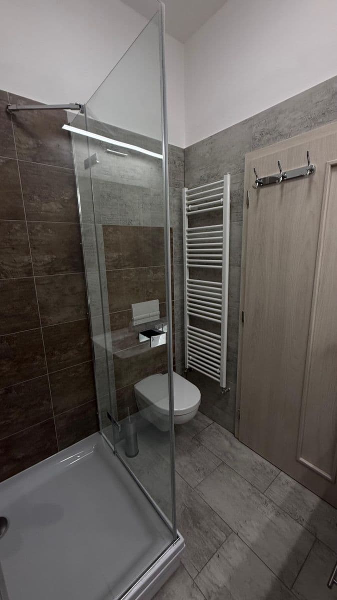 Pronájem bytu 2+kk 46 m², Železničářská, Jičín, Královéhradecký kraj Pronájem bytu 2+kk 46 m², Železničářská, Jičín, Královéhradecký kraj