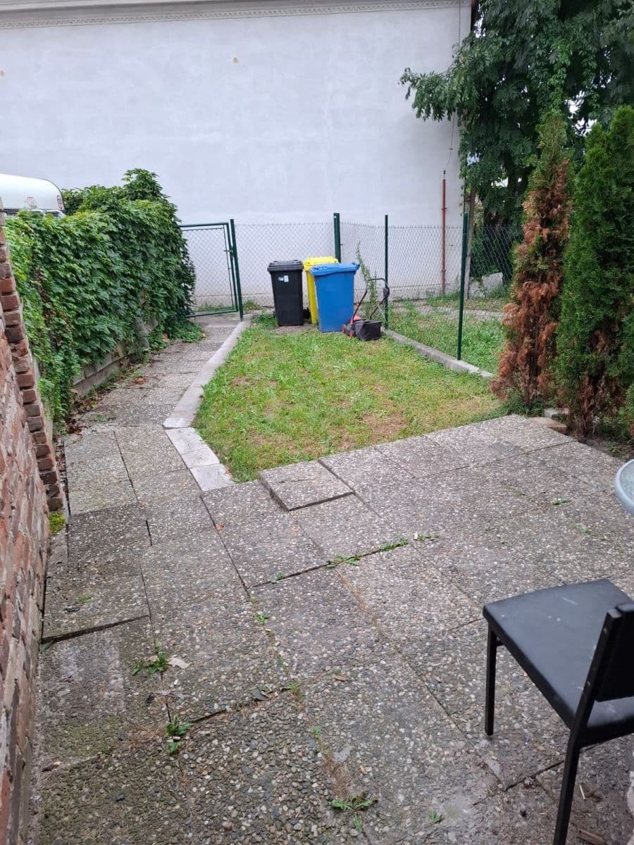 Pronájem bytu 3+kk 65 m², Jestřabí Lhota, Středočeský kraj Pronájem bytu 3+kk 65 m², Jestřabí Lhota, Středočeský kraj
