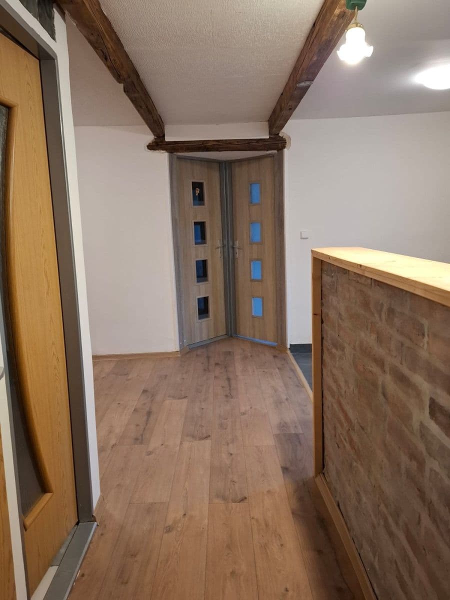 Pronájem bytu 3+kk 65 m², Jestřabí Lhota, Středočeský kraj Pronájem bytu 3+kk 65 m², Jestřabí Lhota, Středočeský kraj