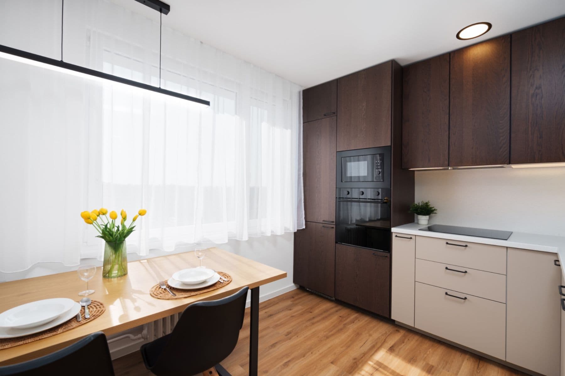 Prodej bytu 2+1 37 m², Milady Horákové, Hradec Králové, Královéhradecký kraj Prodej bytu 2+1 37 m², Milady Horákové, Hradec Králové, Královéhradecký kraj