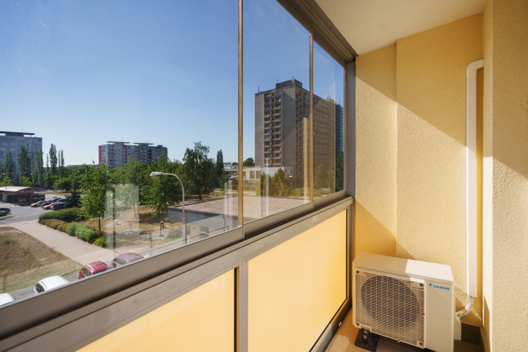 Prodej bytu 1+kk 35 m², Jana Masaryka, Hradec Králové, Královéhradecký kraj Prodej bytu 1+kk 35 m², Jana Masaryka, Hradec Králové, Královéhradecký kraj