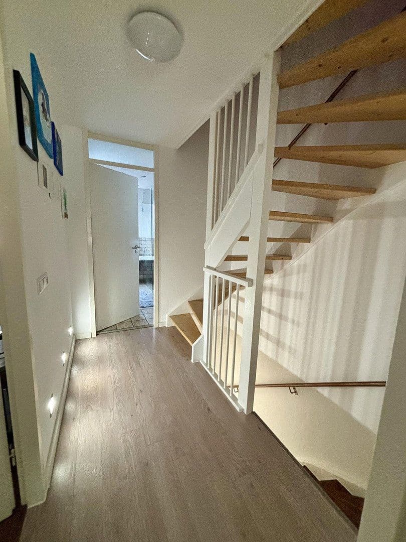 Prodej domu 115 m², pozemek 207 m², Erftstadt, Severní Porýní-Vestfálsko Prodej domu 115 m², pozemek 207 m², Erftstadt, Severní Porýní-Vestfálsko