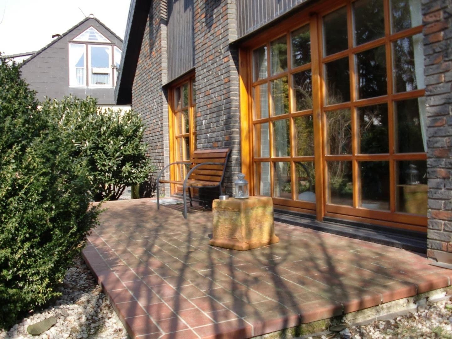 Prodej domu 195 m², pozemek 829 m², Neunkirchen-Seelscheid, Severní Porýní-Vestfálsko Prodej domu 195 m², pozemek 829 m², Neunkirchen-Seelscheid, Severní Porýní-Vestfálsko