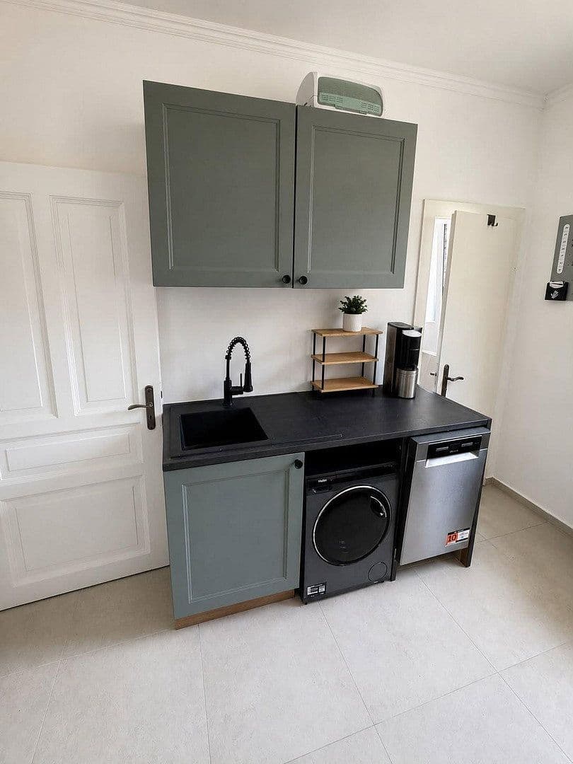 Pronájem bytu 4+1 82 m², Darmstadt, Hessen Pronájem bytu 4+1 82 m², Darmstadt, Hessen