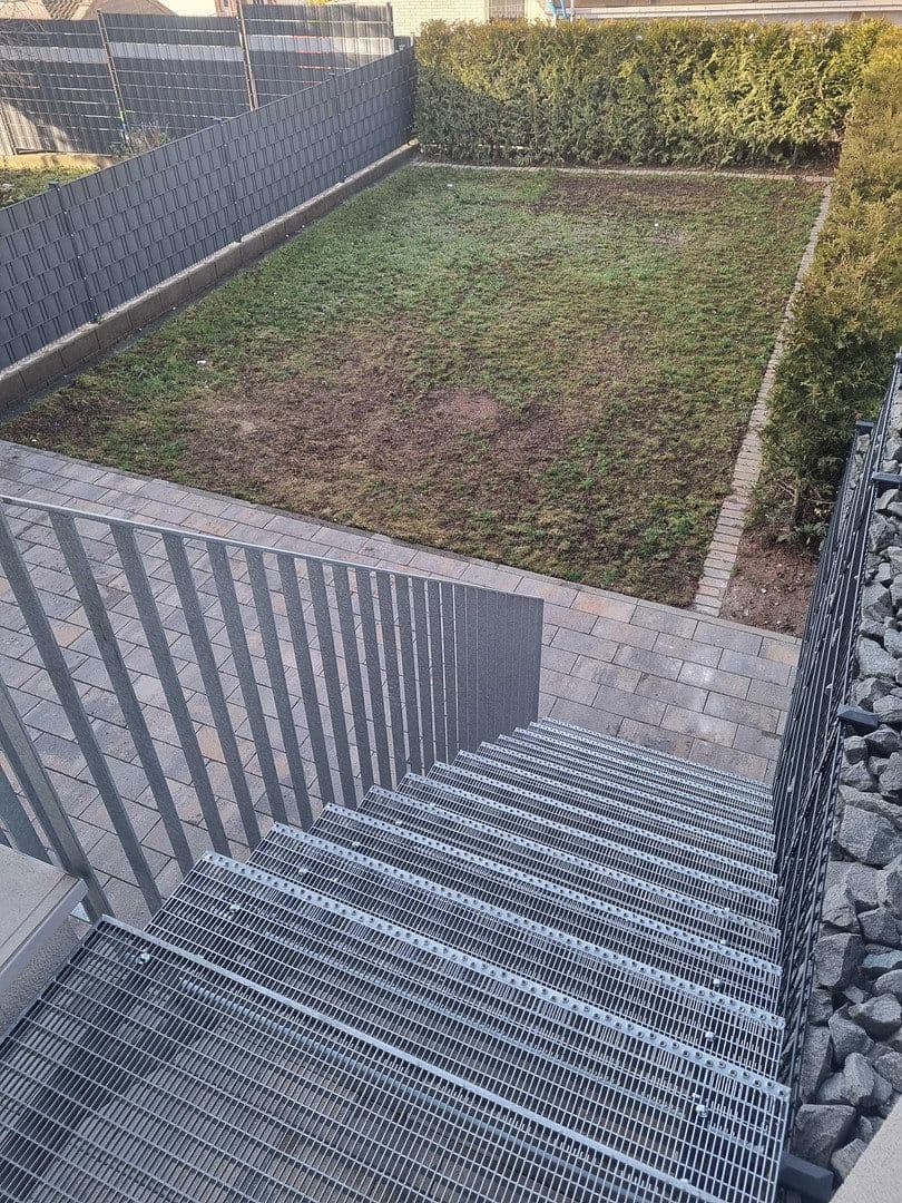 Prodej domu 99 m², pozemek 306 m², Eisenbahnstraße 4a, Steinwenden, Porýní-Falc Prodej domu 99 m², pozemek 306 m², Eisenbahnstraße 4a, Steinwenden, Porýní-Falc