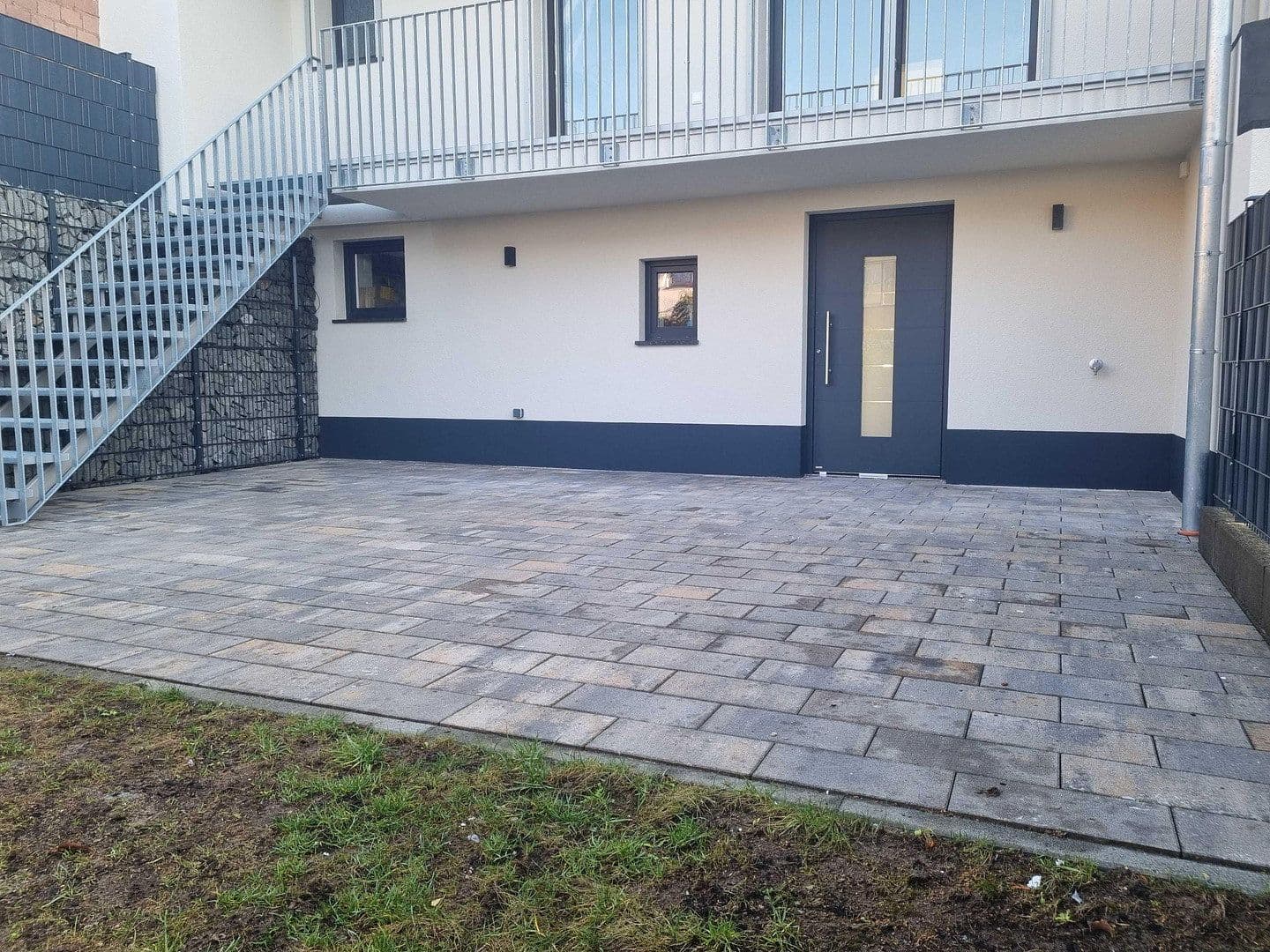 Prodej domu 99 m², pozemek 306 m², Eisenbahnstraße 4a, Steinwenden, Porýní-Falc Prodej domu 99 m², pozemek 306 m², Eisenbahnstraße 4a, Steinwenden, Porýní-Falc