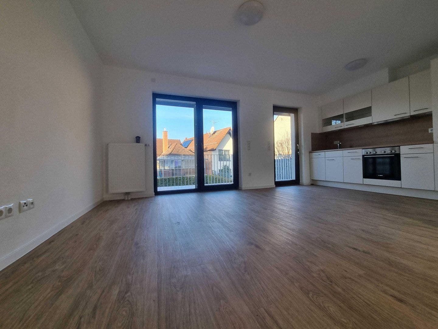 Prodej domu 99 m², pozemek 306 m², Eisenbahnstraße 4a, Steinwenden, Porýní-Falc Prodej domu 99 m², pozemek 306 m², Eisenbahnstraße 4a, Steinwenden, Porýní-Falc