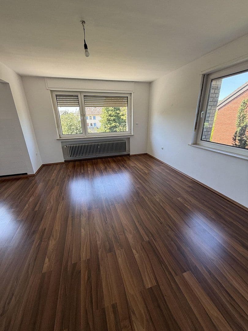 Pronájem bytu 4+1 75 m², Martin-luther-str. 16, Borgholzhausen, Severní Porýní-Vestfálsko Pronájem bytu 4+1 75 m², Martin-luther-str. 16, Borgholzhausen, Severní Porýní-Vestfálsko