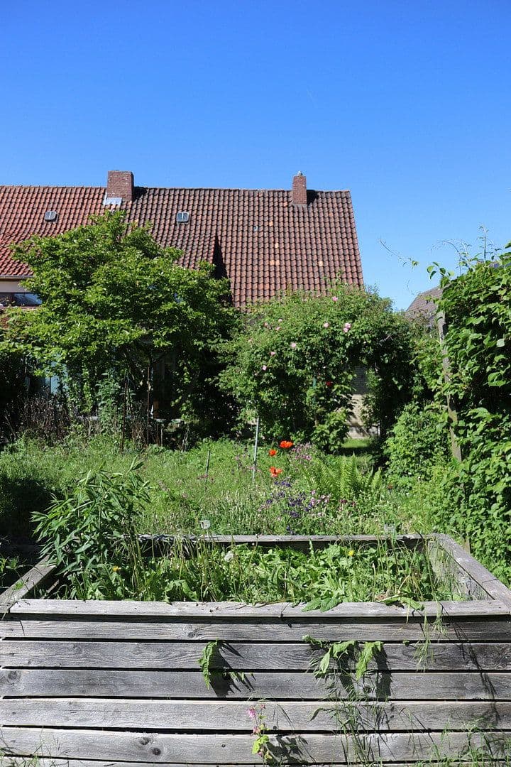 Prodej domu 175 m², pozemek 600 m², Salinenstraße 15, Salzgitter-Thiede, Dolní Sasko Prodej domu 175 m², pozemek 600 m², Salinenstraße 15, Salzgitter-Thiede, Dolní Sasko