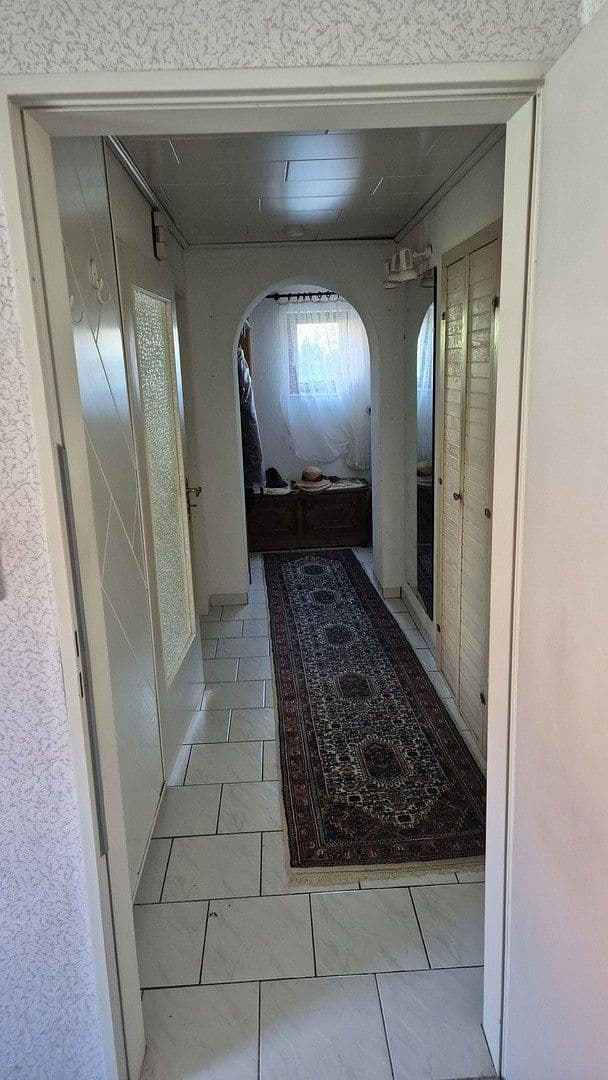 Prodej domu 175 m², pozemek 600 m², Salinenstraße 15, Salzgitter-Thiede, Dolní Sasko Prodej domu 175 m², pozemek 600 m², Salinenstraße 15, Salzgitter-Thiede, Dolní Sasko