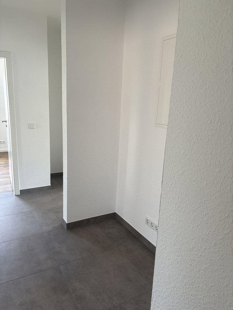 Pronájem bytu 3+1 80 m², Wuppertal, Severní Porýní-Vestfálsko Pronájem bytu 3+1 80 m², Wuppertal, Severní Porýní-Vestfálsko