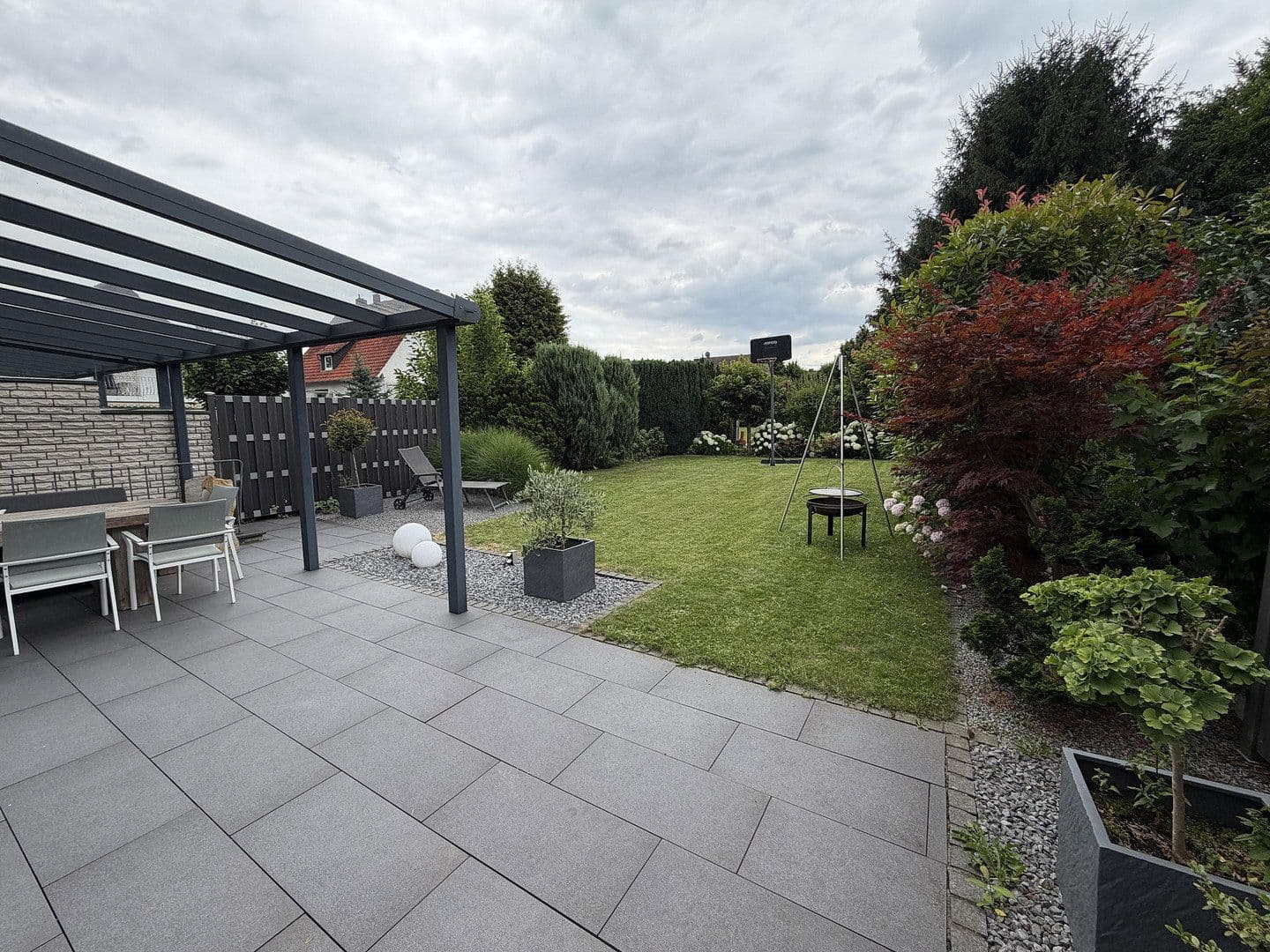 Prodej domu 124 m², pozemek 360 m², Herford, Severní Porýní-Vestfálsko Prodej domu 124 m², pozemek 360 m², Herford, Severní Porýní-Vestfálsko