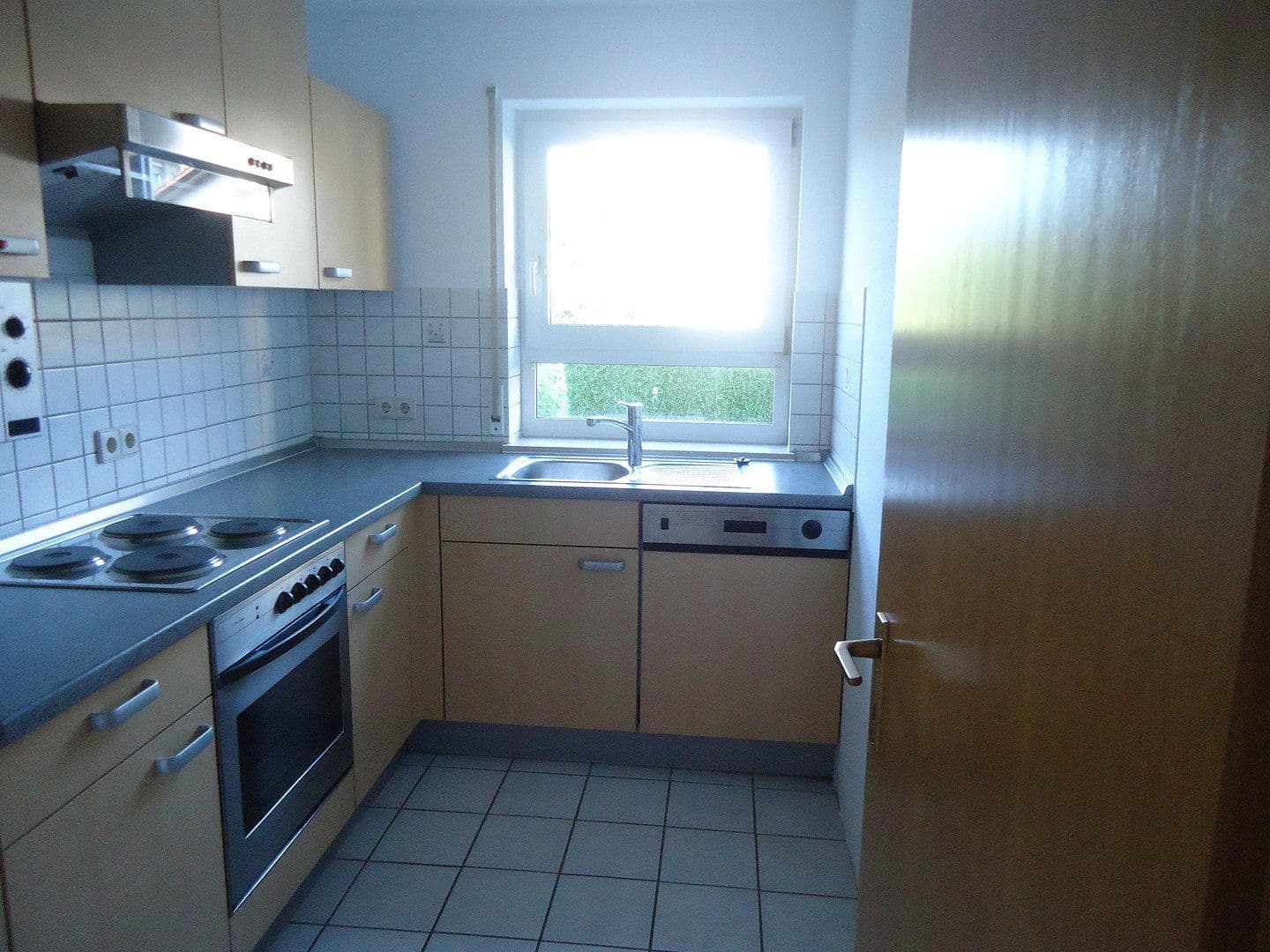Pronájem bytu 2+1 57 m², Neulingen, Bádensko-Württembersko Pronájem bytu 2+1 57 m², Neulingen, Bádensko-Württembersko