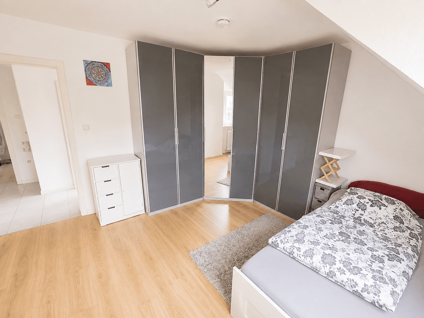 Pronájem bytu 3+1 60 m², Oberhausen, Severní Porýní-Vestfálsko Pronájem bytu 3+1 60 m², Oberhausen, Severní Porýní-Vestfálsko