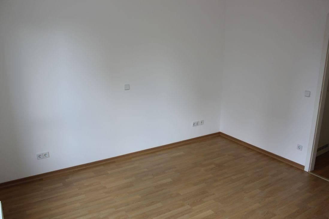 Prodej bytu 4+1 100 m², Münchener Straße, Berlin, Berlín Prodej bytu 4+1 100 m², Münchener Straße, Berlin, Berlín