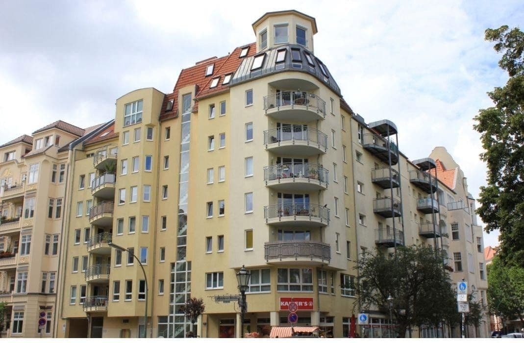 Prodej bytu 4+1 100 m², Münchener Straße, Berlin, Berlín Prodej bytu 4+1 100 m², Münchener Straße, Berlin, Berlín
