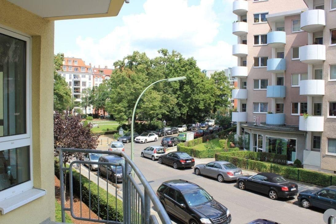 Prodej bytu 4+1 100 m², Münchener Straße, Berlin, Berlín Prodej bytu 4+1 100 m², Münchener Straße, Berlin, Berlín
