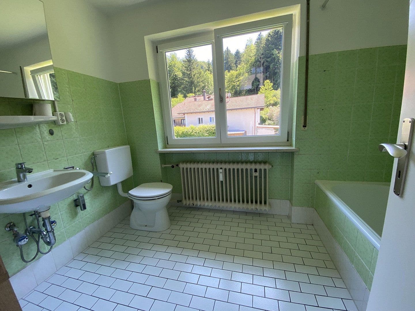 Prodej bytu 1+kk 39 m², Siegsdorf, Bavorsko Prodej bytu 1+kk 39 m², Siegsdorf, Bavorsko