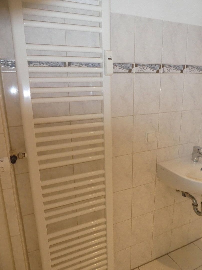 Pronájem bytu 1+1 32 m², Kaiserslautern, Porýní-Falc Pronájem bytu 1+1 32 m², Kaiserslautern, Porýní-Falc