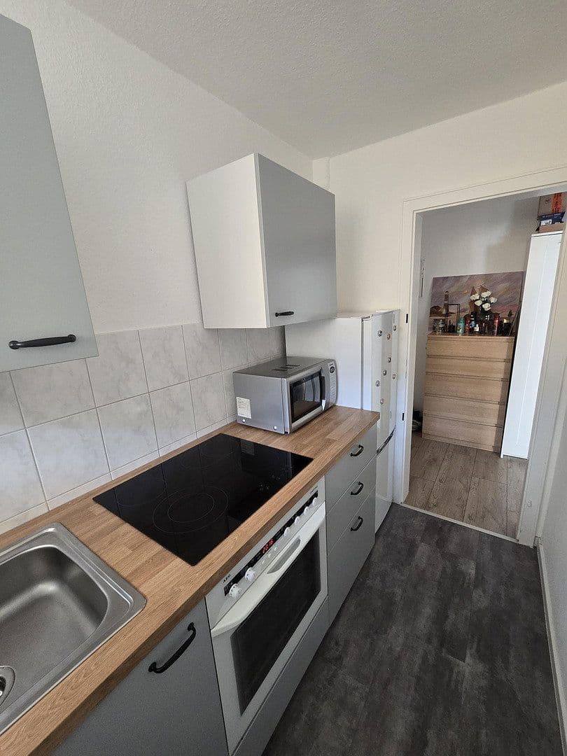 Pronájem bytu 1+1 32 m², Kaiserslautern, Porýní-Falc Pronájem bytu 1+1 32 m², Kaiserslautern, Porýní-Falc