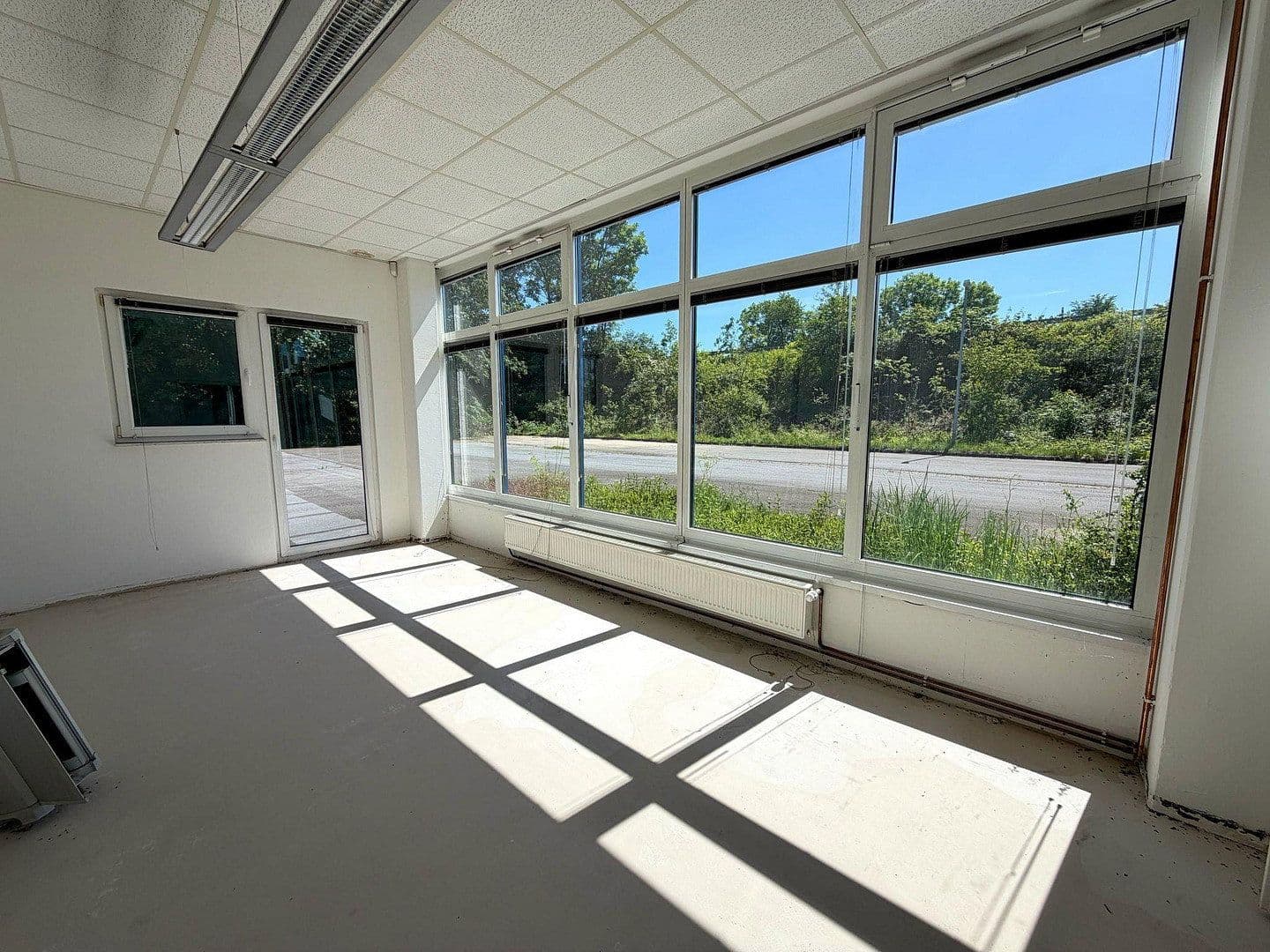 Pronájem nebytového prostoru 969 m², Meißener Dorfstraße 35, Minden, Severní Porýní-Vestfálsko Pronájem nebytového prostoru 969 m², Meißener Dorfstraße 35, Minden, Severní Porýní-Vestfálsko