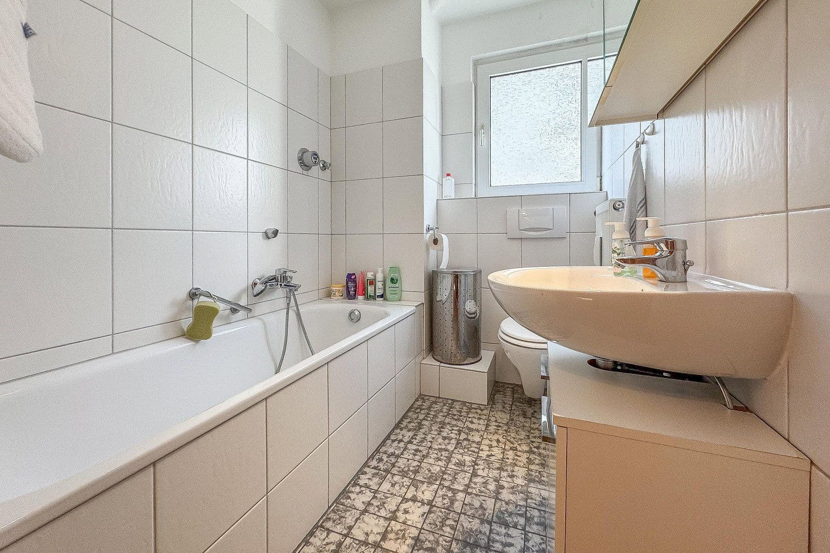 Pronájem bytu 2+kk 56 m², Witten, Severní Porýní-Vestfálsko Pronájem bytu 2+kk 56 m², Witten, Severní Porýní-Vestfálsko