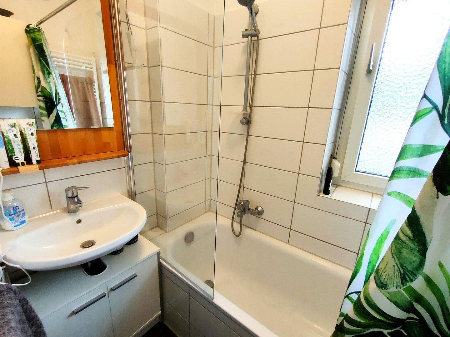 Pronájem bytu 2+1 43 m², Hinter den Ulmen 24, Frankfurt am main, Hessen Pronájem bytu 2+1 43 m², Hinter den Ulmen 24, Frankfurt am main, Hessen
