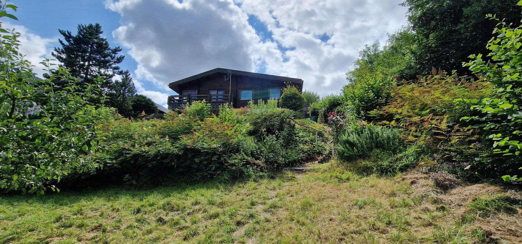 Prodej domu 145 m², pozemek 1.068 m², Bad Sachsa, Dolní Sasko Prodej domu 145 m², pozemek 1.068 m², Bad Sachsa, Dolní Sasko