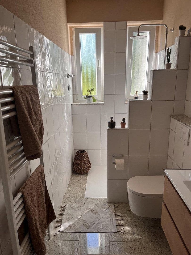 Pronájem bytu 2+1 67 m², Wasserstraße 417, Bochum, Severní Porýní-Vestfálsko Pronájem bytu 2+1 67 m², Wasserstraße 417, Bochum, Severní Porýní-Vestfálsko