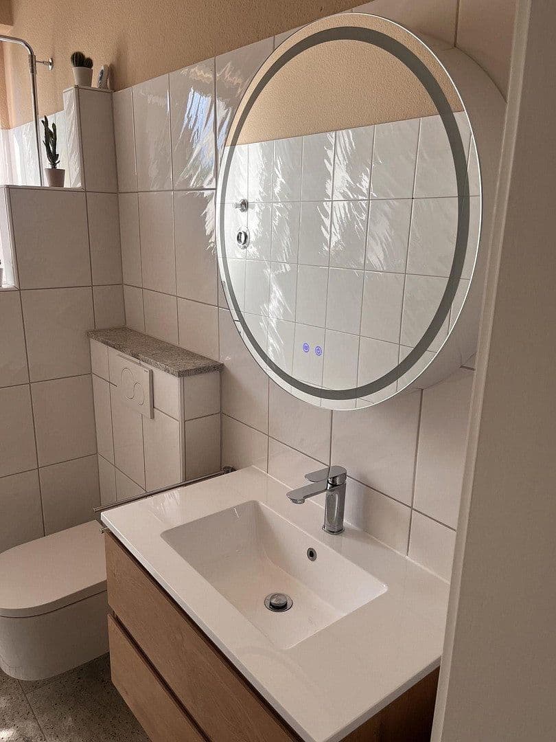 Pronájem bytu 2+1 67 m², Wasserstraße 417, Bochum, Severní Porýní-Vestfálsko Pronájem bytu 2+1 67 m², Wasserstraße 417, Bochum, Severní Porýní-Vestfálsko