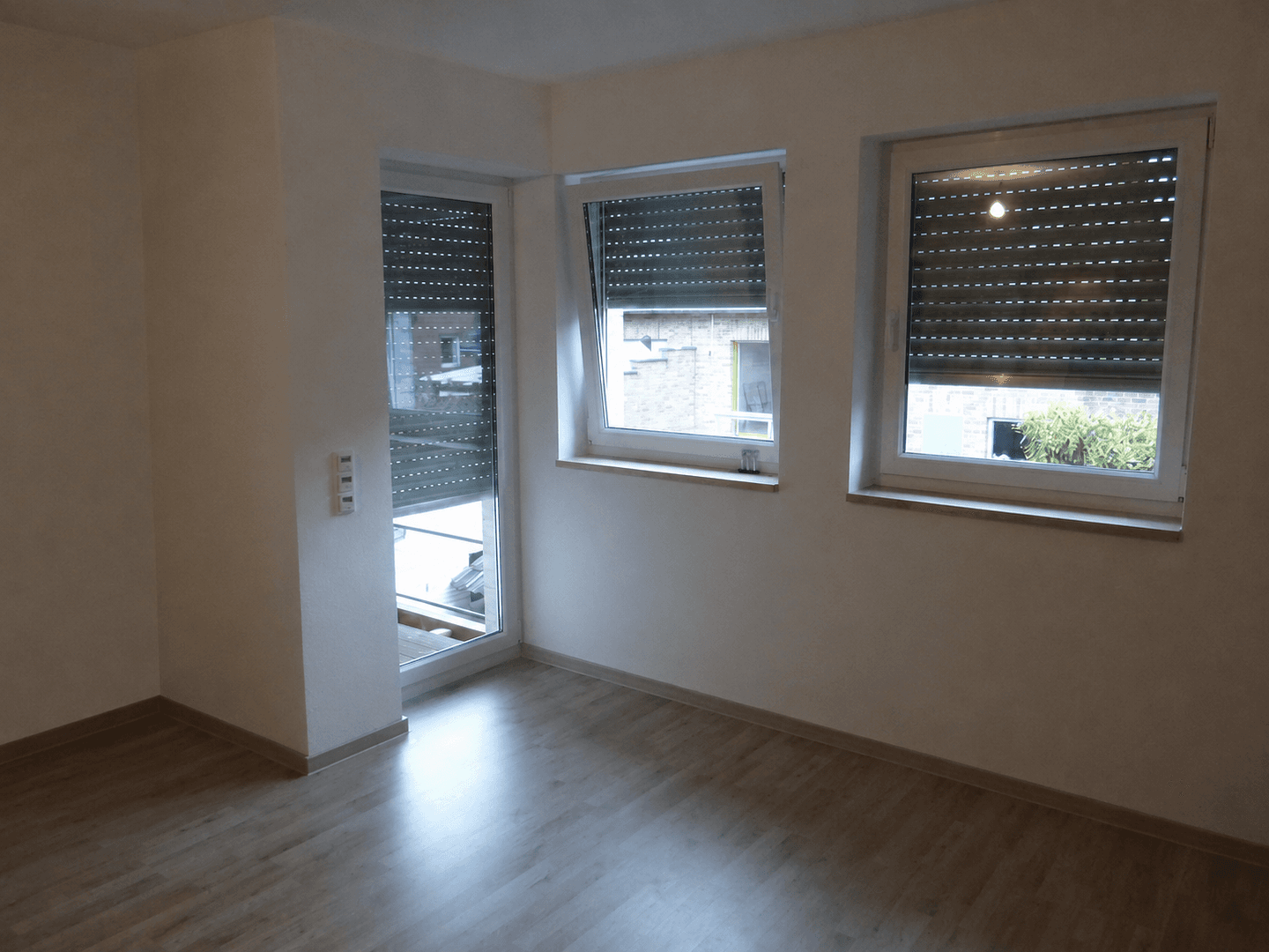 Prodej domu 300 m², pozemek 652 m², Mönchengladbach, Severní Porýní-Vestfálsko Prodej domu 300 m², pozemek 652 m², Mönchengladbach, Severní Porýní-Vestfálsko