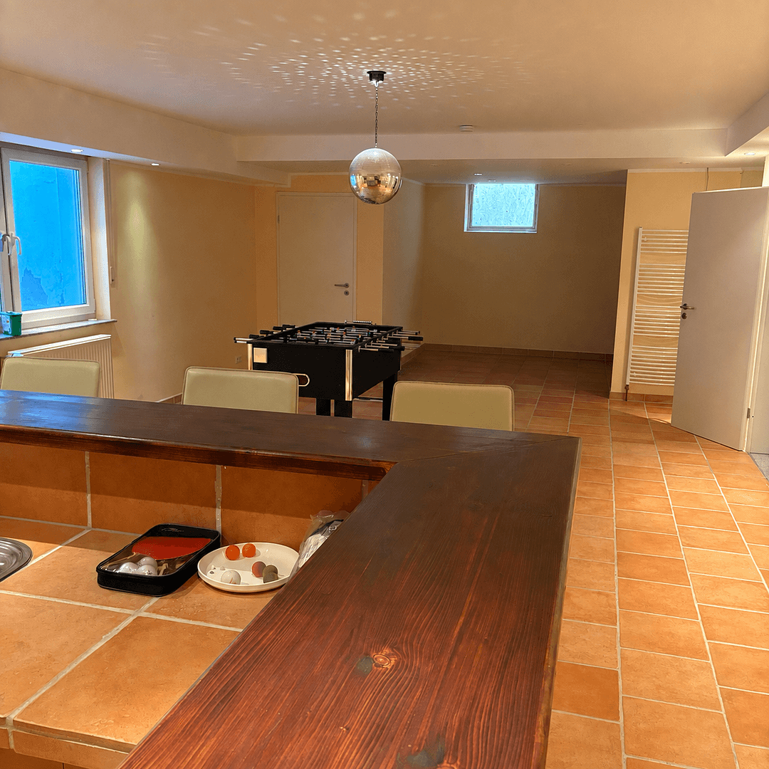 Prodej domu 300 m², pozemek 652 m², Mönchengladbach, Severní Porýní-Vestfálsko Prodej domu 300 m², pozemek 652 m², Mönchengladbach, Severní Porýní-Vestfálsko