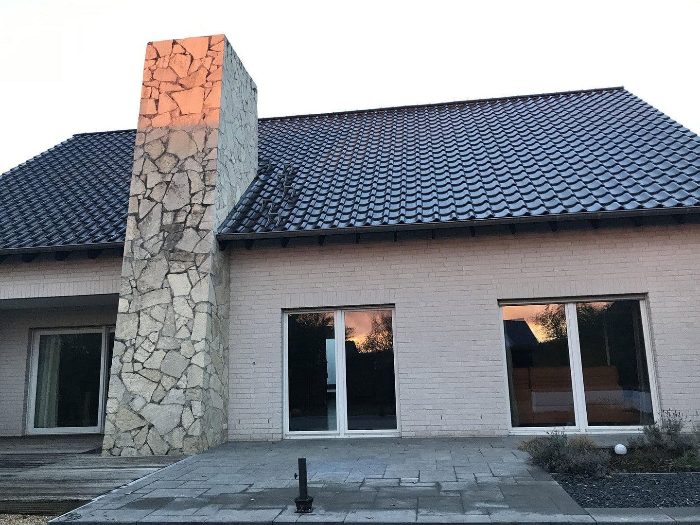 Prodej domu 300 m², pozemek 652 m², Mönchengladbach, Severní Porýní-Vestfálsko Prodej domu 300 m², pozemek 652 m², Mönchengladbach, Severní Porýní-Vestfálsko