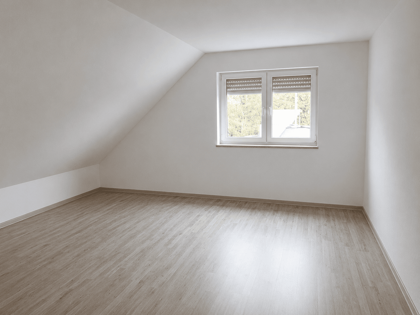 Prodej domu 300 m², pozemek 652 m², Mönchengladbach, Severní Porýní-Vestfálsko Prodej domu 300 m², pozemek 652 m², Mönchengladbach, Severní Porýní-Vestfálsko