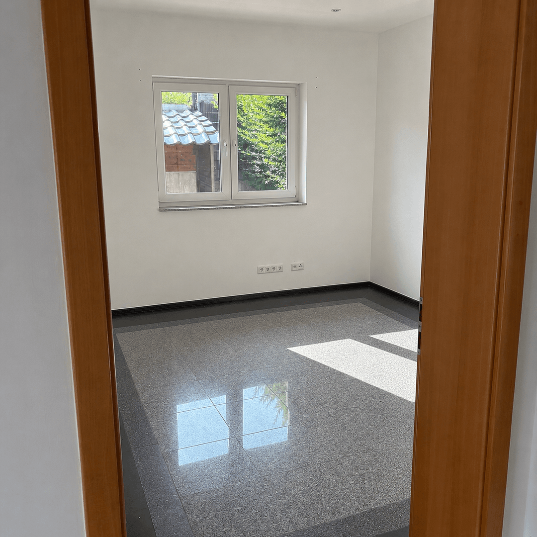 Prodej domu 300 m², pozemek 652 m², Mönchengladbach, Severní Porýní-Vestfálsko Prodej domu 300 m², pozemek 652 m², Mönchengladbach, Severní Porýní-Vestfálsko