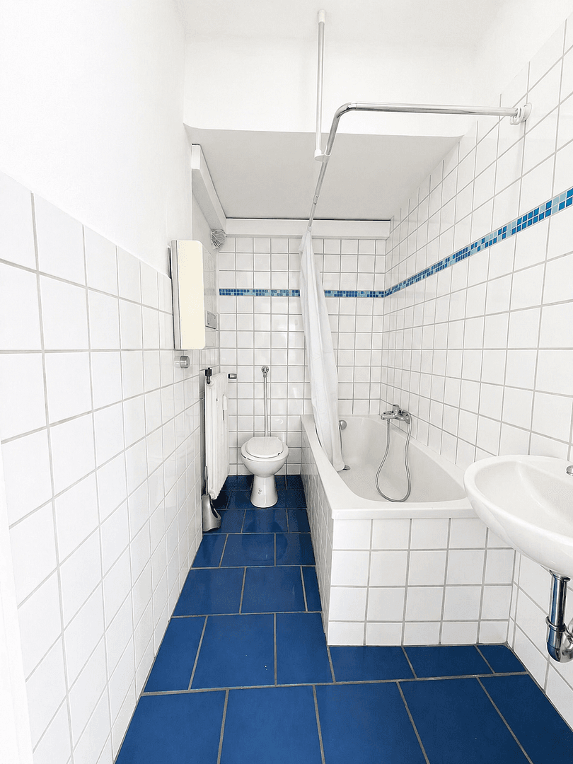 Prodej domu 686 m², pozemek 345 m², Trierer Straße 52, Saarbrücken, Země Sársko Prodej domu 686 m², pozemek 345 m², Trierer Straße 52, Saarbrücken, Země Sársko