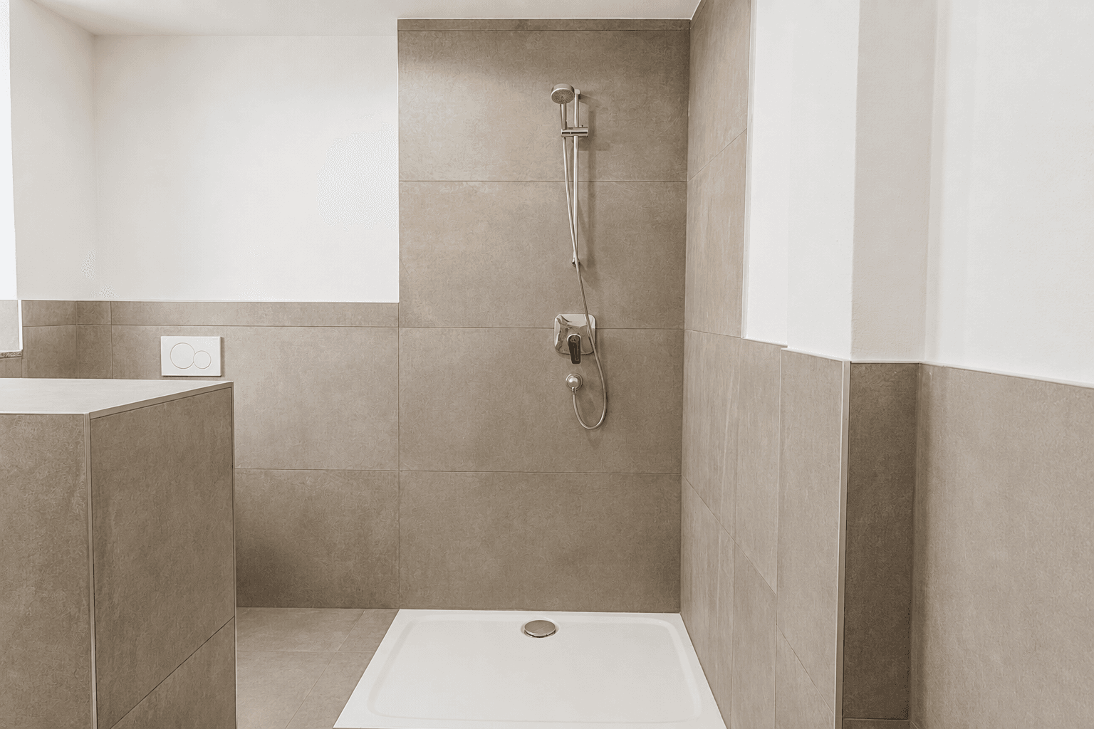 Prodej bytu 4+1 92 m², Schwäbisch Gmünd, Bádensko-Württembersko Prodej bytu 4+1 92 m², Schwäbisch Gmünd, Bádensko-Württembersko