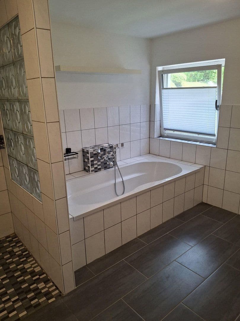 Pronájem domu 114 m², pozemek 400 m², Tegelbarg 14, Boostedt, Šlesvicko-Holštýnsko Pronájem domu 114 m², pozemek 400 m², Tegelbarg 14, Boostedt, Šlesvicko-Holštýnsko
