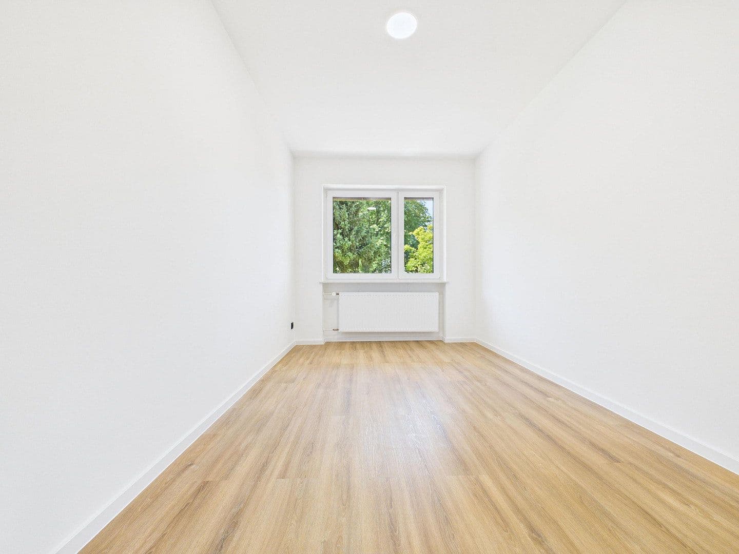 Prodej bytu 5+1 127 m², Humboldtstraße 10b, Erlangen, Bavorsko Prodej bytu 5+1 127 m², Humboldtstraße 10b, Erlangen, Bavorsko